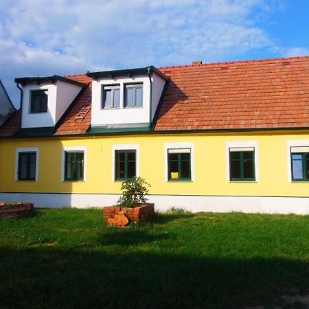 Gaestehaus Weinviertel - Niederoesterreich Siebenhirten Zewnętrze zdjęcie